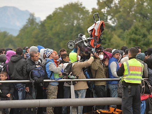 UNHCR will Flüchtlingen Zusammenführung erleichtern UNHCR will Flüchtlingen Zusammenführung erleichtern