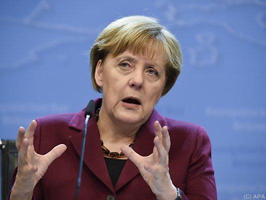 Merkel will außergewöhliche Mittel für eine außergewöhnliche Situation