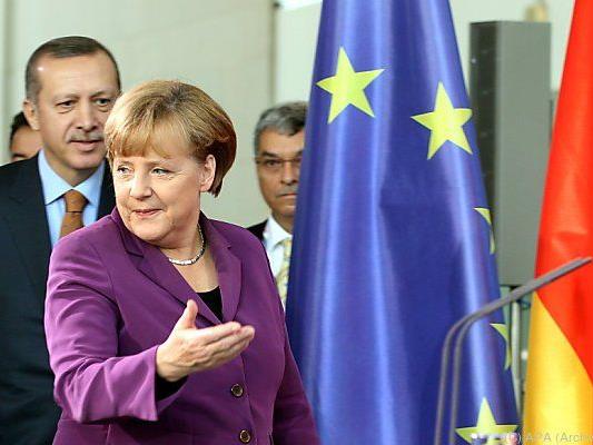 Merkel braucht türkische Mithilfe
