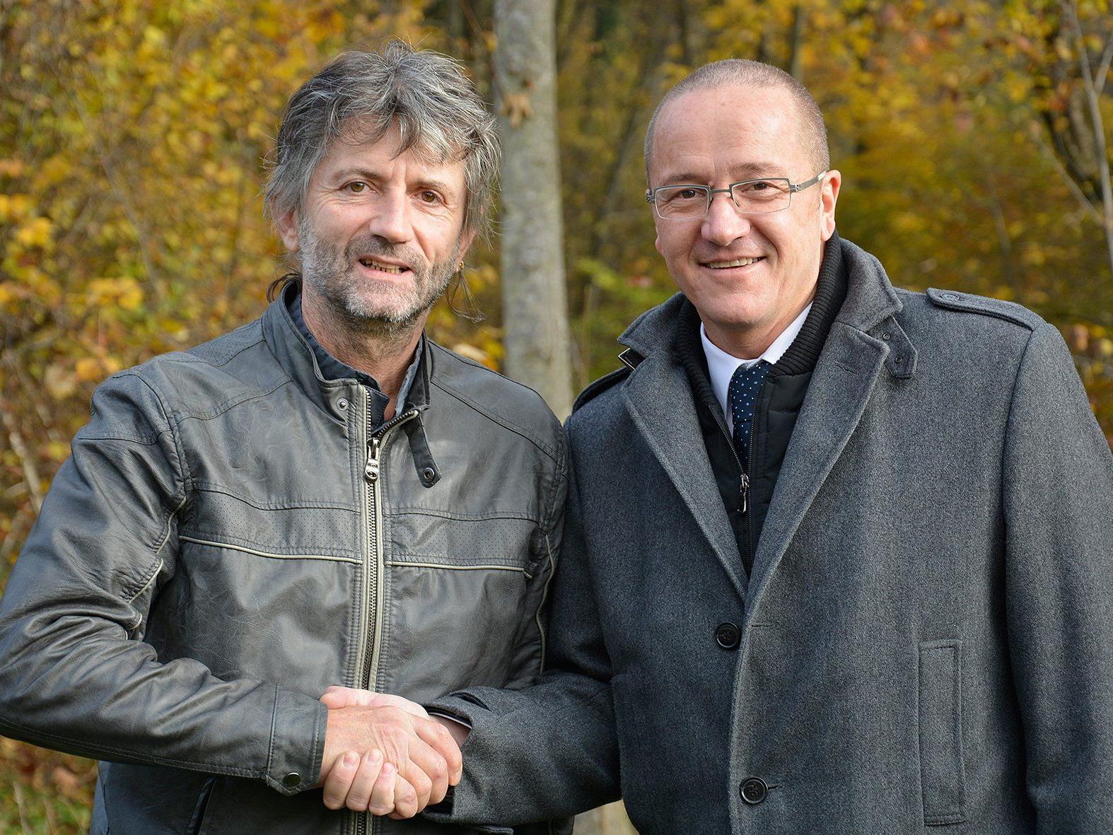 Landesumweltanwalt Wolfgang Wiener und Guido Felix, Vorsitzender der Geschäftsführung der MACO-Gruppe, sind mit dem Verhandlungsergebnis zufrieden.