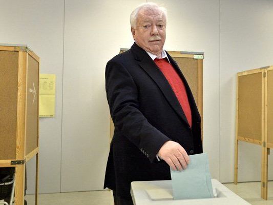 "Diese Koalition ist gescheitert", sagt Johannes Huber über Rot-Grün. "Diese Koalition ist gescheitert", sagt Johannes Huber über Rot-Grün.