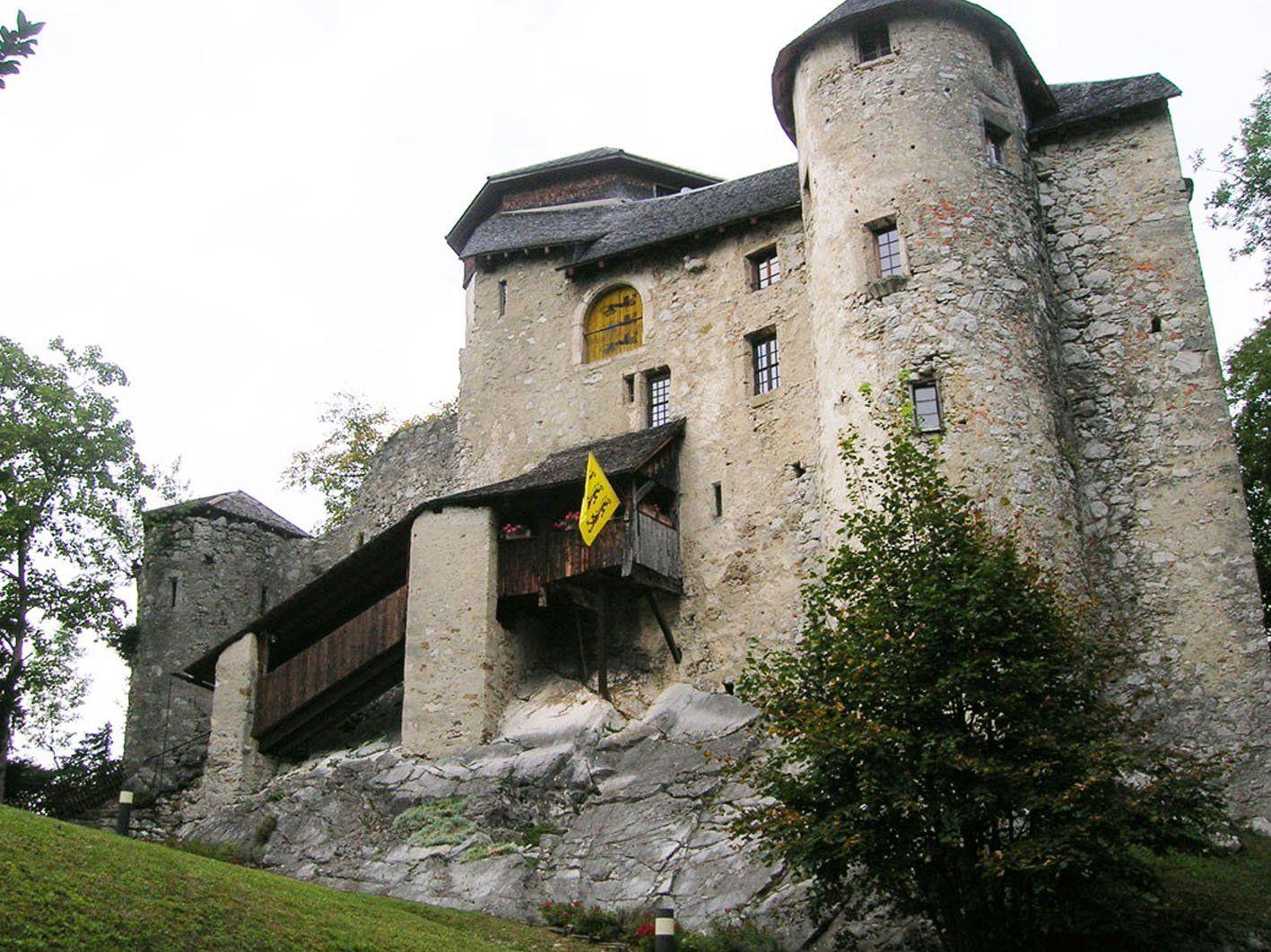 Schloss Glopper, die „Burg Neu-Ems“, war einst Sitz der Hohenemser Grafen.