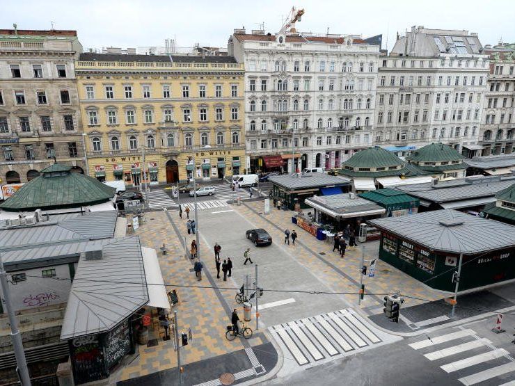 Der Naschmarkt ist eine neue Begegnungszone. Der Naschmarkt ist eine neue Begegnungszone.