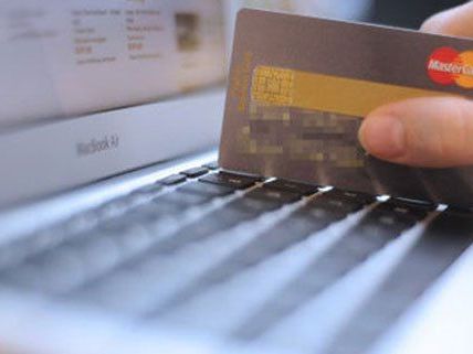 Internetbetrüger wurde geschnappt Internetbetrüger wurde geschnappt