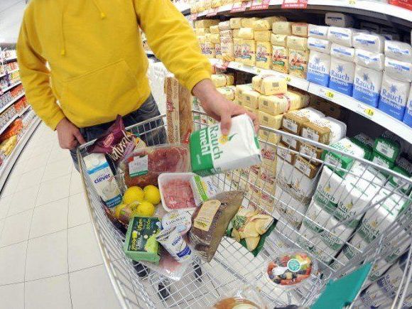 Lebensmittel wurden im September um 0,4 Prozent teurer. Lebensmittel wurden im September um 0,4 Prozent teurer.