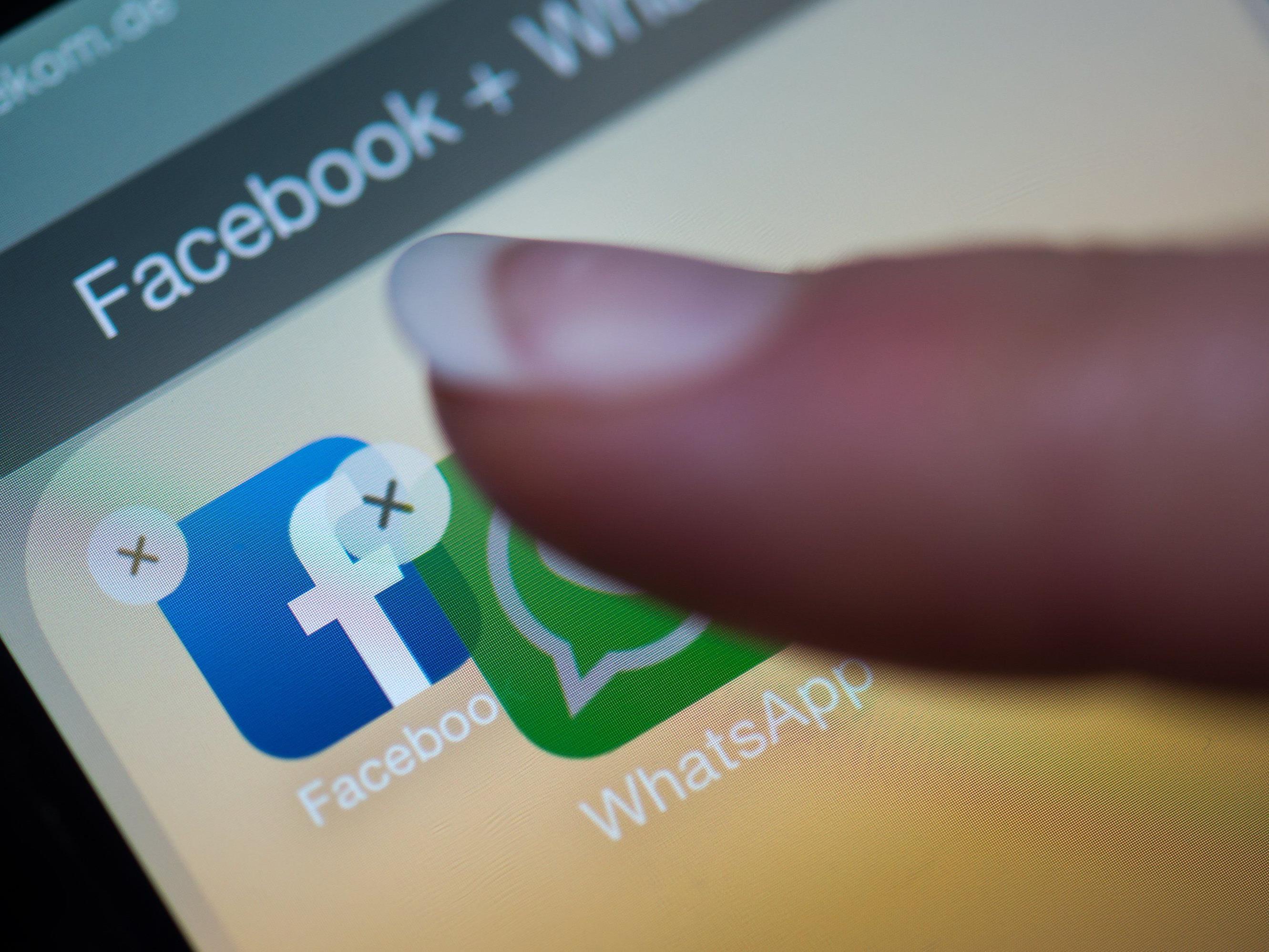 Die Facebook-Tochterfirma greit auf die Gesprächsdaten der Nutzer zurück.