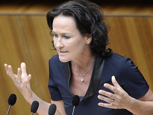 Die Grüne Bundessprecherin Eva Glawischnig meldete sich in der Causa Winter zu Wort