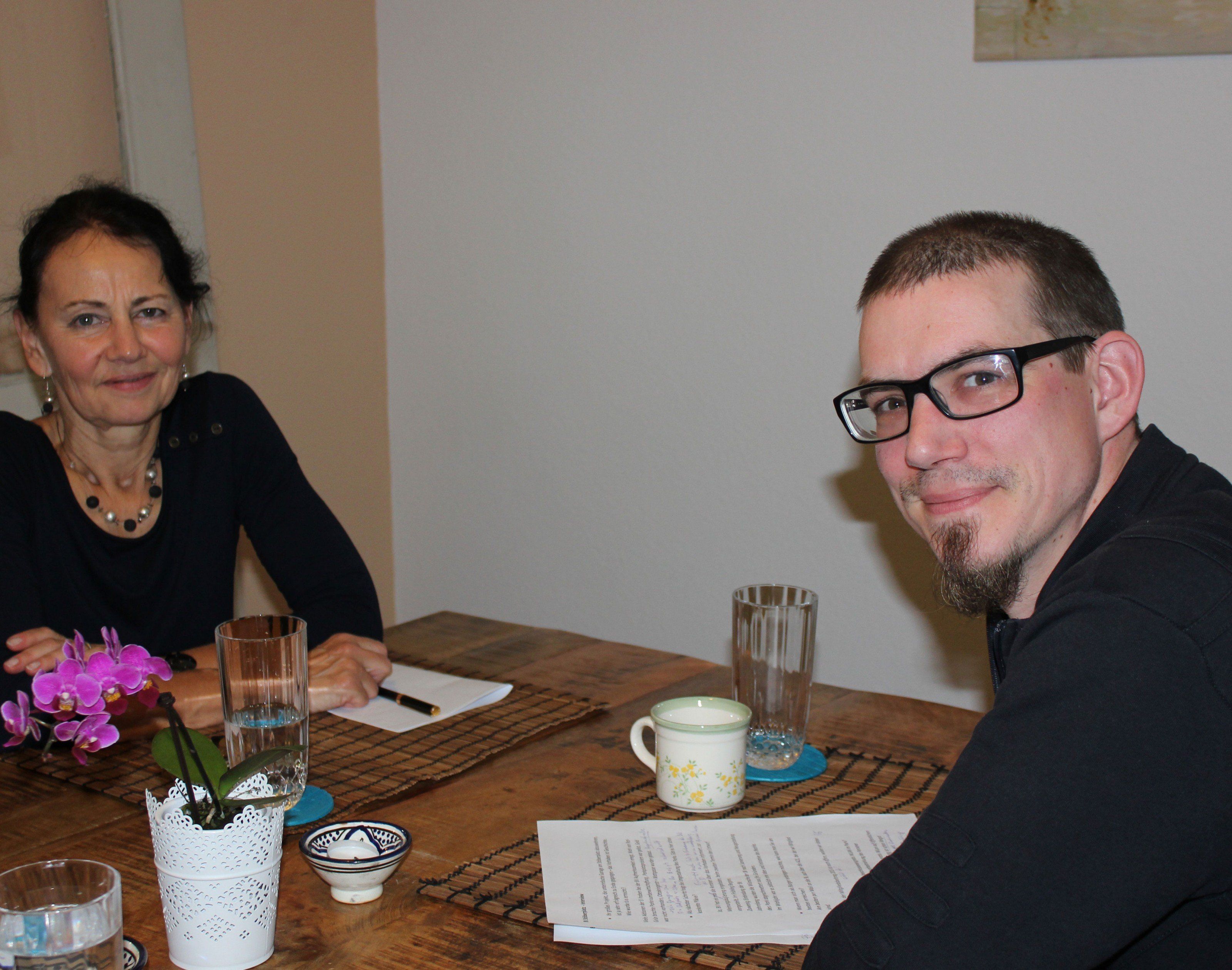 Frau Sulzgruber und Herr Heuberger als BI Stöberplatz im Interview. Frau Sulzgruber und Herr Heuberger als BI Stöberplatz im Interview.
