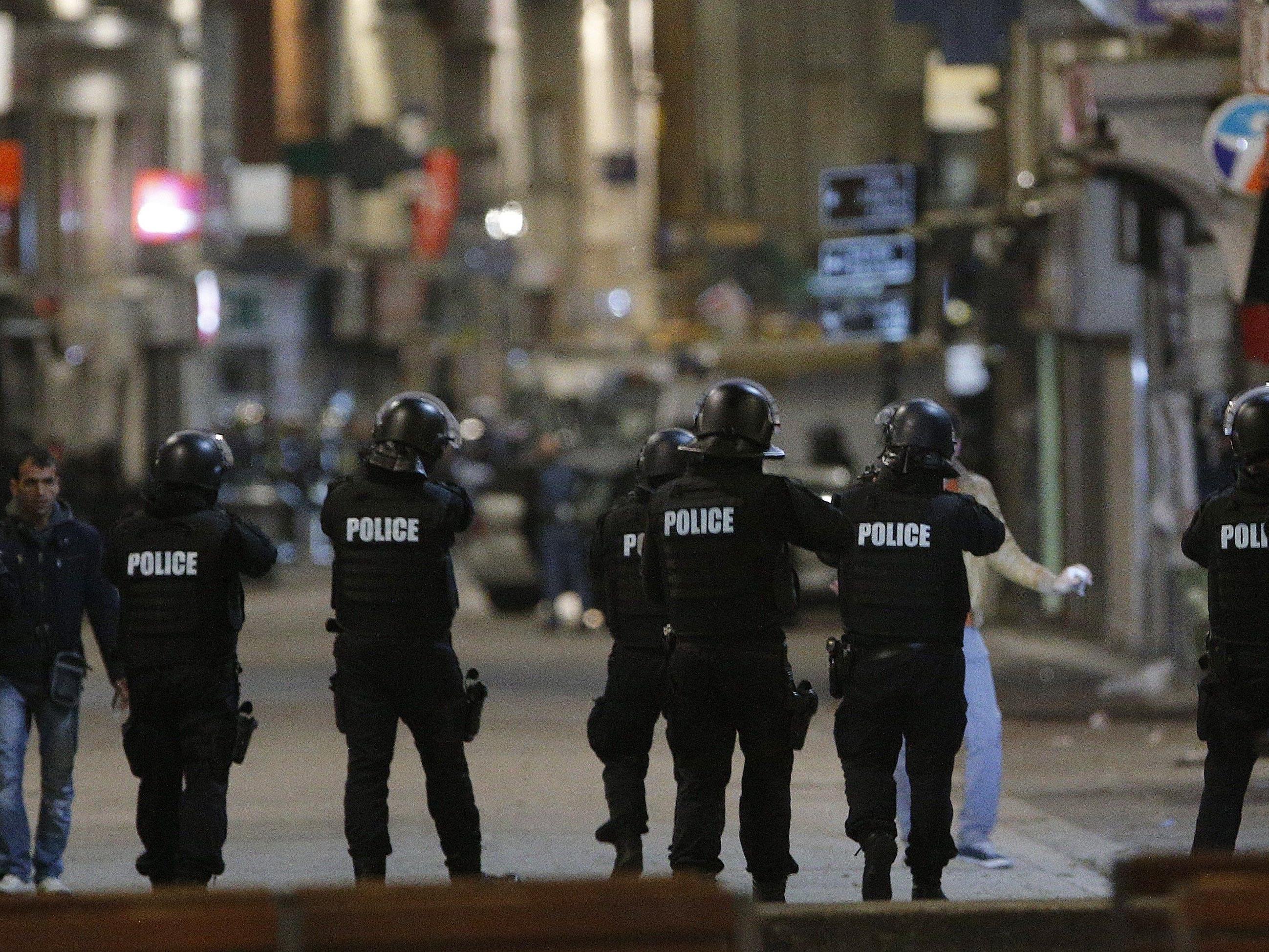 Am Mittwoch Morgen führte ein Polizeieinsatz in Paris zu einem Schusswechsel.