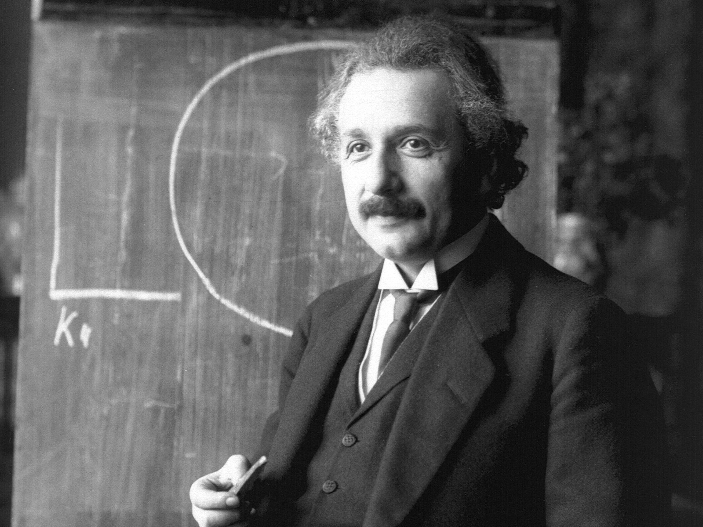 Mit seiner Allgemeinen Relativitätstheorie revolutionierte Einstein des Bild des Universums.