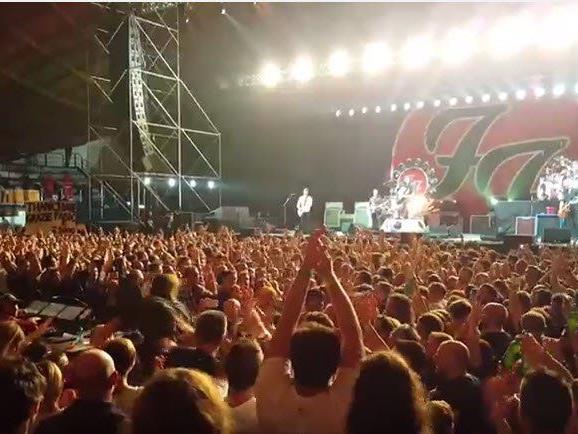 Auftritt der US-Band in der italienischen Stadt nach Video mit 1000 Musikern