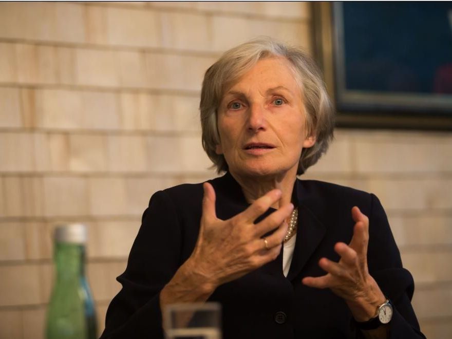 Irmgard Griss stellt Neutralität infrage. Irmgard Griss stellt Neutralität infrage.