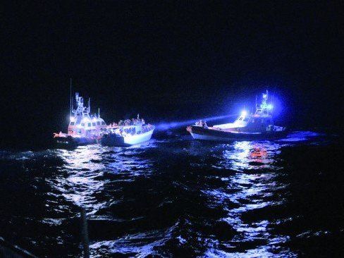 LAMPEDUSA IM WINTER, J. Brossmann 2015 LAMPEDUSA IM WINTER, J. Brossmann 2015