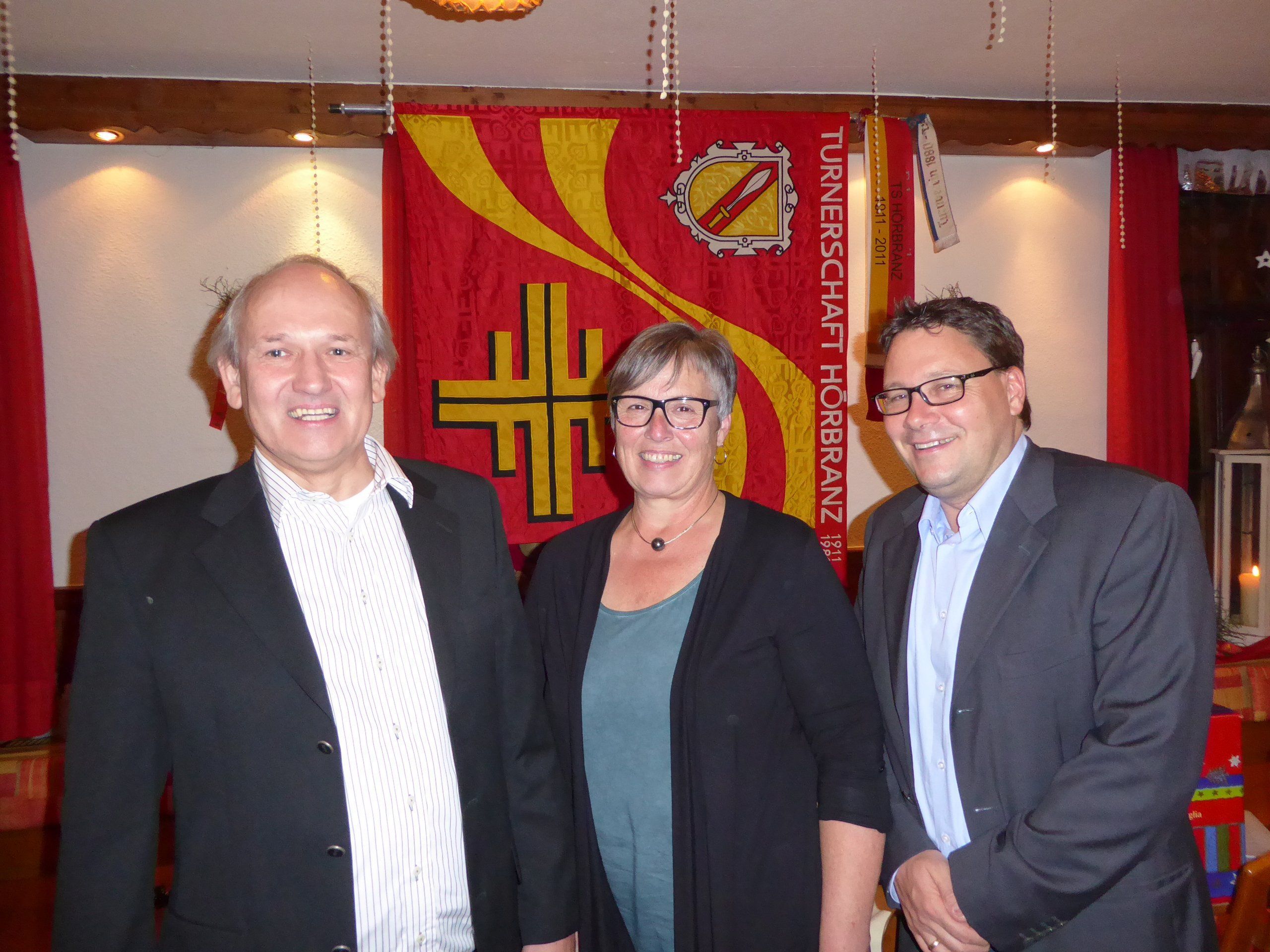Kassier Pius Fink, Obfrau Ingrid Köb, Stv. Obmann Stefan Fischnaller (v.l.n.r.) Kassier Pius Fink, Obfrau Ingrid Köb, Stv. Obmann Stefan Fischnaller (v.l.n.r.)