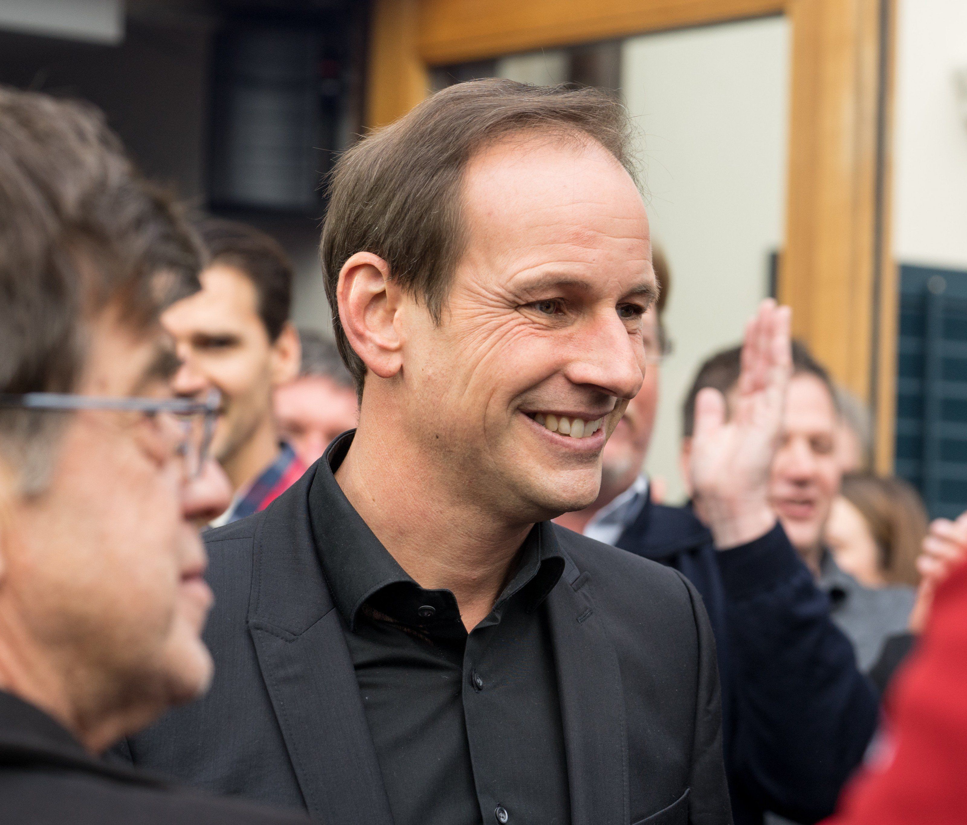 Angelobung: Egger gibt gleichzeitig Klubobmann interimistisch an Allgäuer ab. Angelobung: Egger gibt gleichzeitig Klubobmann interimistisch an Allgäuer ab.