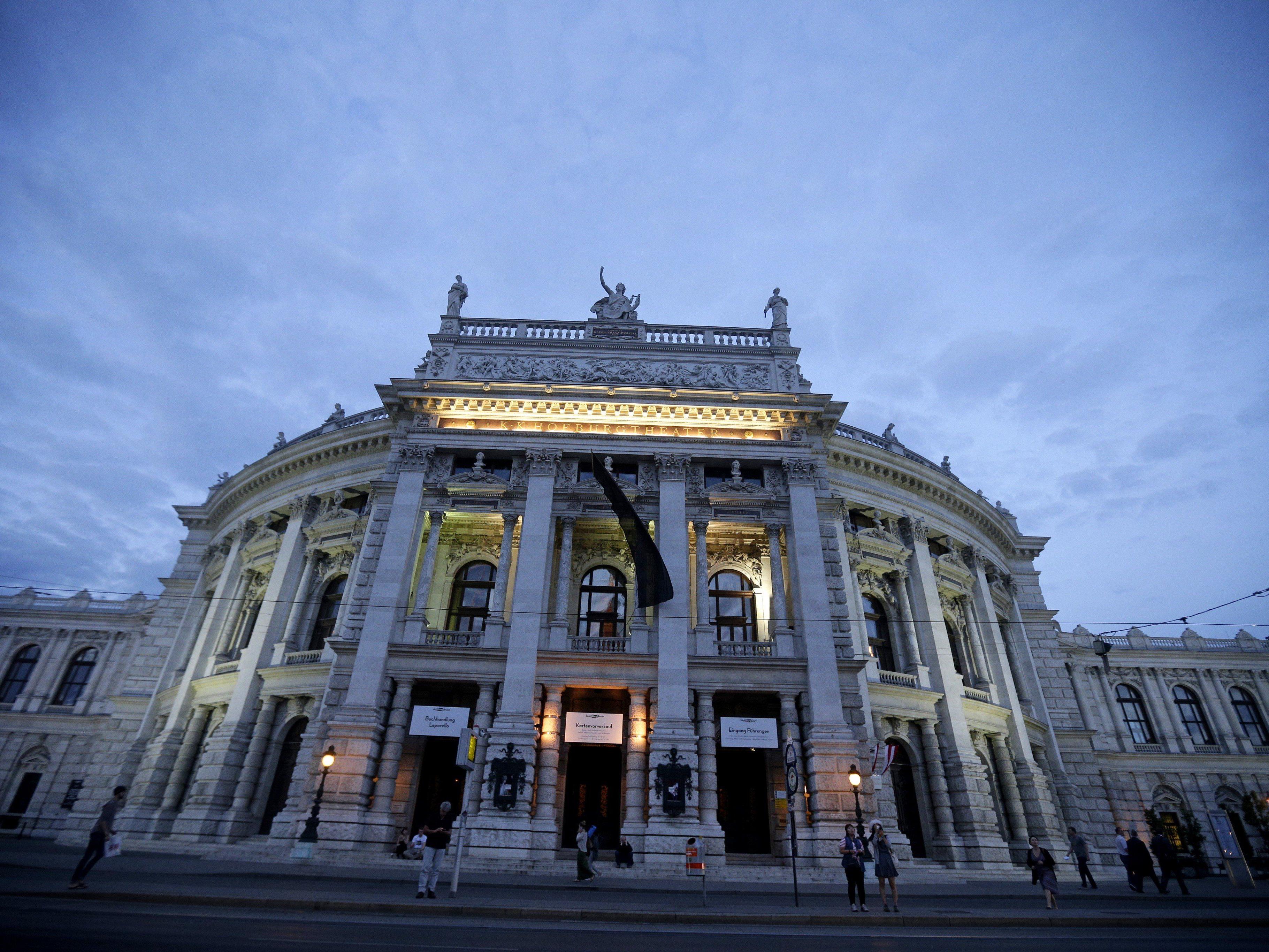 Das Burgtheater in Wien.