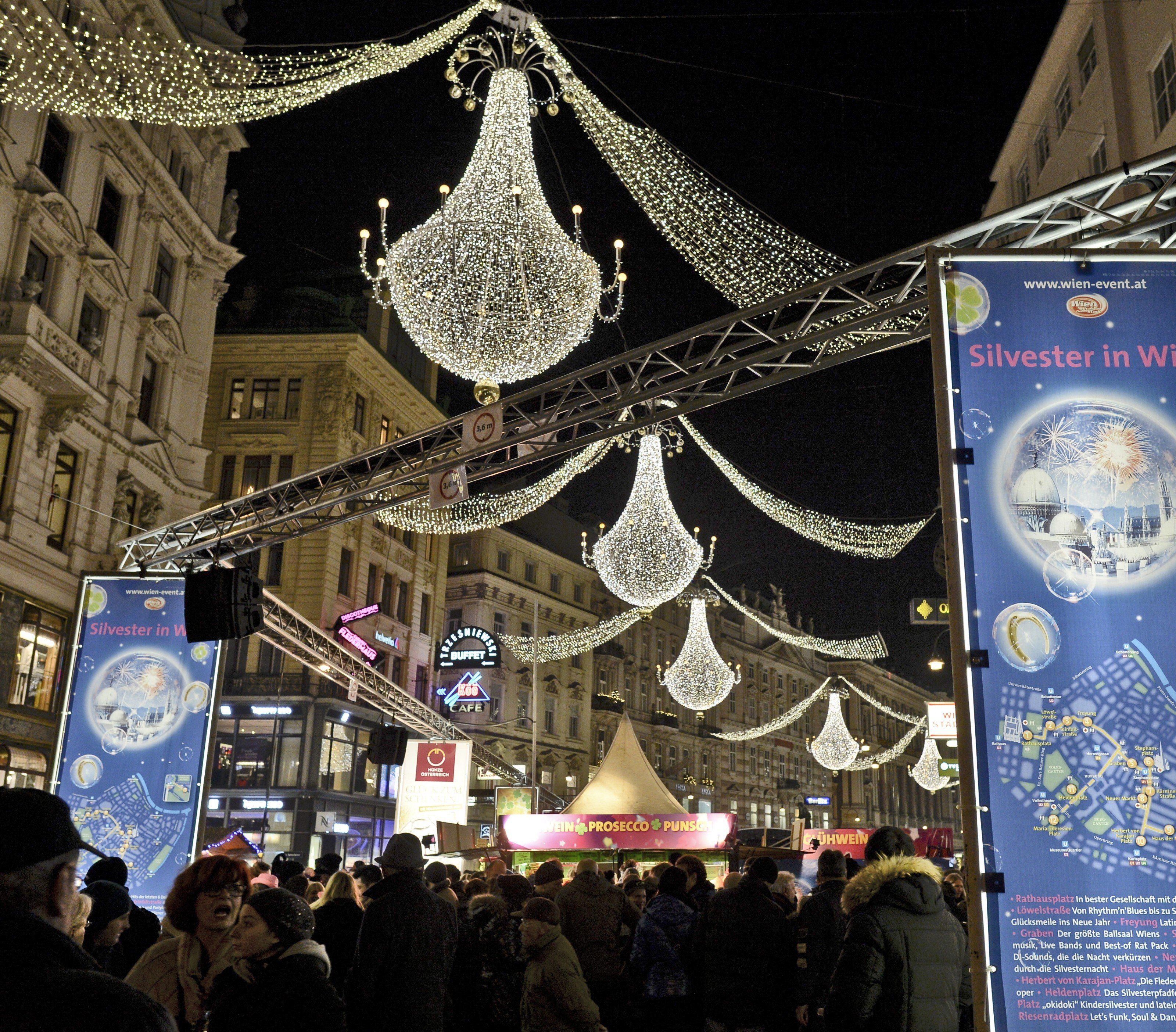 In Wien wird die Sicherheitslage für den Silvesterpfad besprochen. In Wien wird die Sicherheitslage für den Silvesterpfad besprochen.