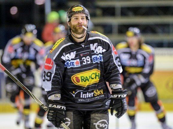 Matt Siddall erzielte am heutigen Abend gleich drei Treffer. Matt Siddall erzielte am heutigen Abend gleich drei Treffer.