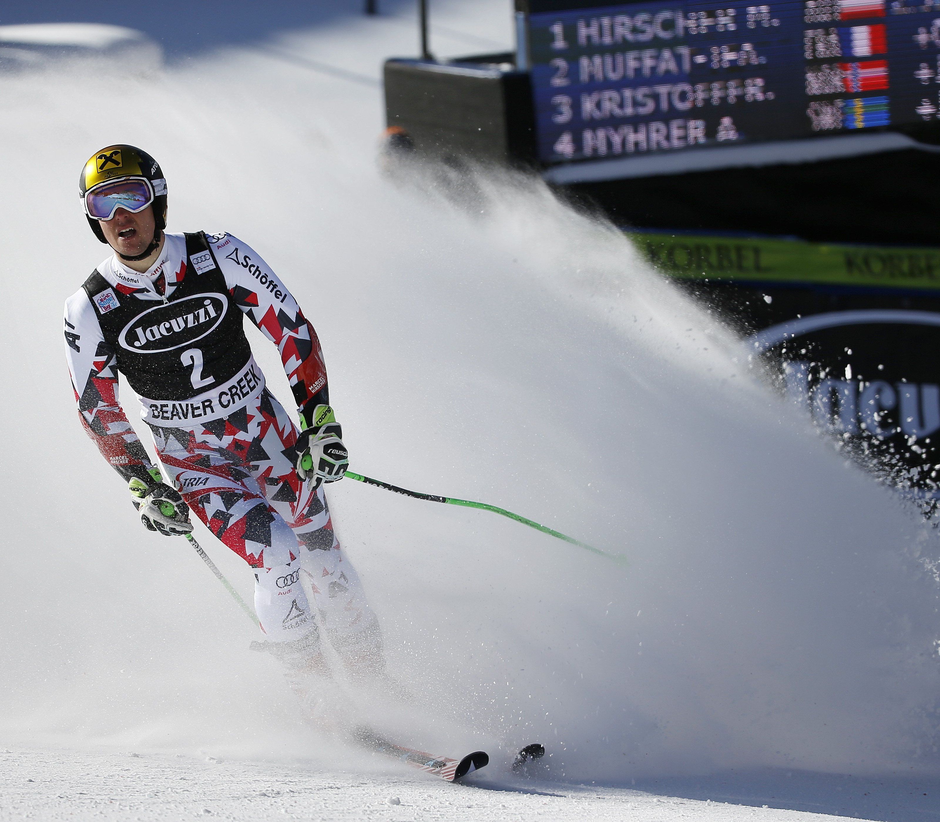 Hirscher mit Respektabstand. Hirscher mit Respektabstand.