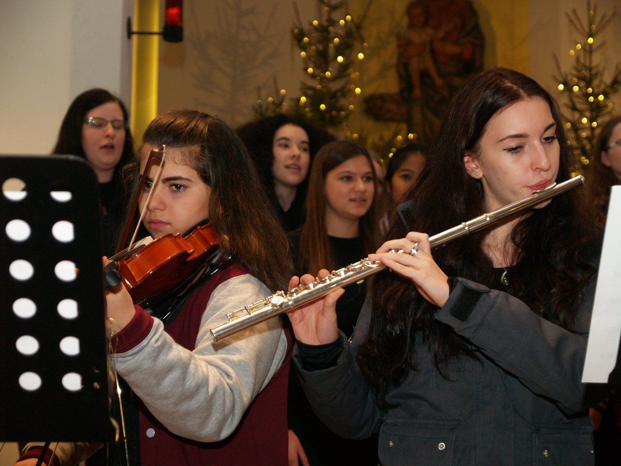 Das Weihnachtskonzert fand heuer wieder in der Franziskaner Kirche statt. Das Weihnachtskonzert fand heuer wieder in der Franziskaner Kirche statt.