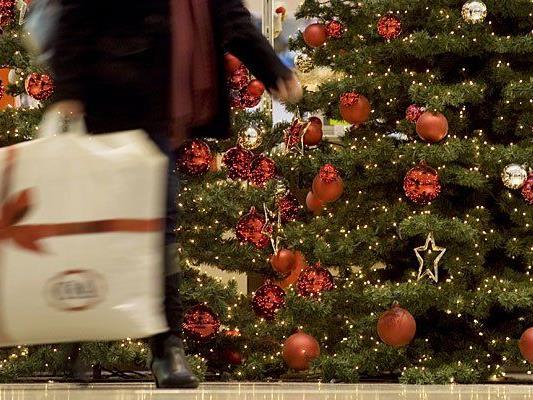 Es wird noch einmal ein starker Ansturm auf Wiens Geschäfte am letzten Weihnachtswochenende erwartet.