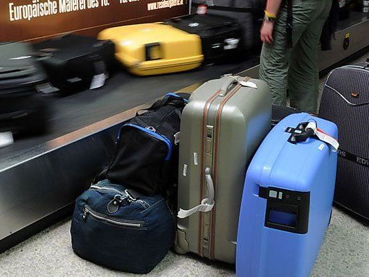 Bei Reisen in die USA herrschen bald noch strengere Regeln. Bei Reisen in die USA herrschen bald noch strengere Regeln.