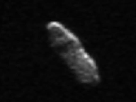 Riesiger Asteroid passiert an Heiligabend 2015 die Erde.