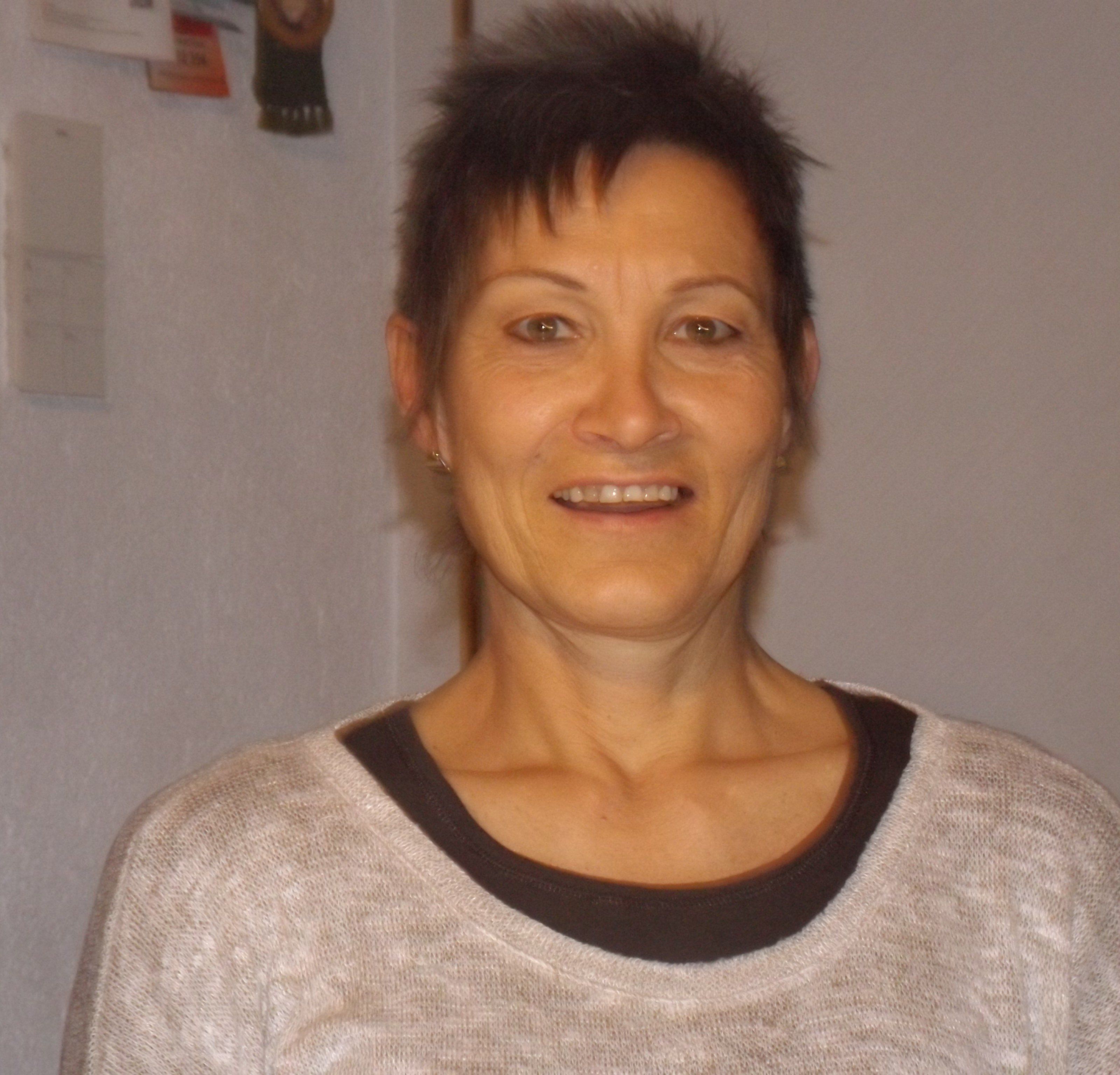 ASVÖ-Übungsleiterin Martina Steu ASVÖ-Übungsleiterin Martina Steu