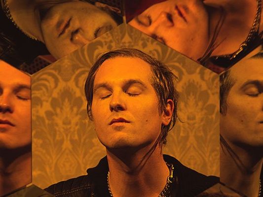 Musik zum Träumen und Tanzen: Chardiochaos live. Musik zum Träumen und Tanzen: Chardiochaos live.