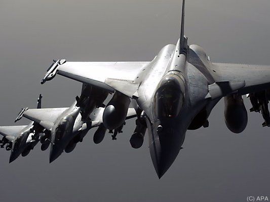 Französische Luftwaffe im Einsatz Französische Luftwaffe im Einsatz
