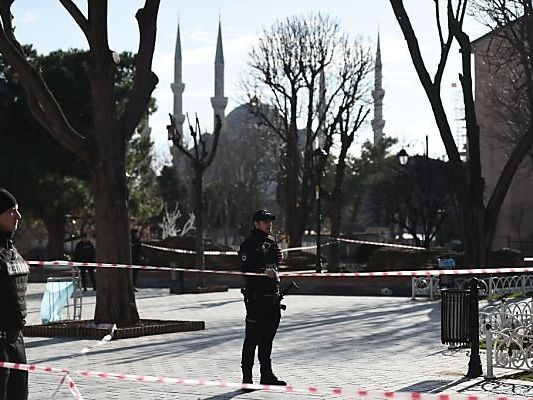 Verdacht auf "Terrorakt" in Istanbul Verdacht auf "Terrorakt" in Istanbul