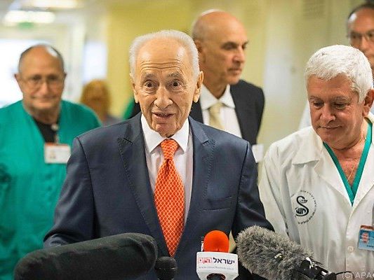Peres fühlt sich "verjüngt" Peres fühlt sich "verjüngt"