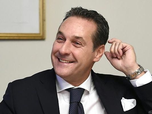 Strache sieht sich in Bundespräsidentenwahl nicht unter Zeitdruck Strache sieht sich in Bundespräsidentenwahl nicht unter Zeitdruck