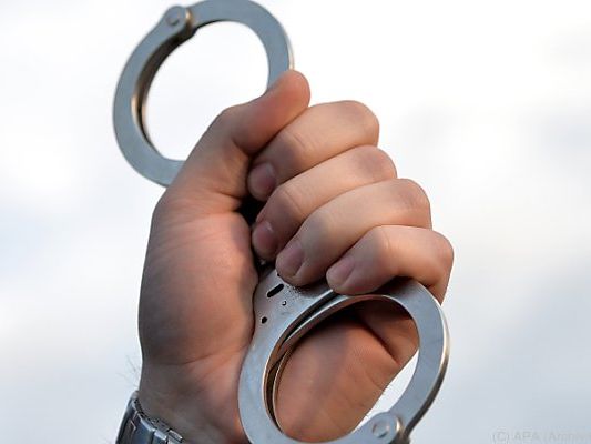 Der 15-Jährige wurde erneut verhaftet Der 15-Jährige wurde erneut verhaftet