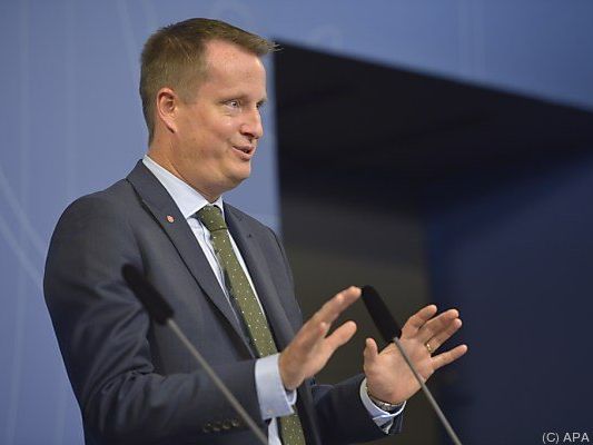 Innenminister Ygeman kündigte die Entscheidung an Innenminister Ygeman kündigte die Entscheidung an