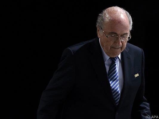 Sepp Blatter wird weiter von der FIFA bezahlt