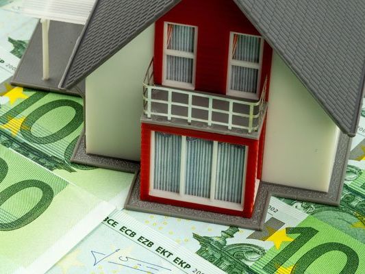 Die Immobilienpreise in Österreich stagnieren auf hohem Niveau.