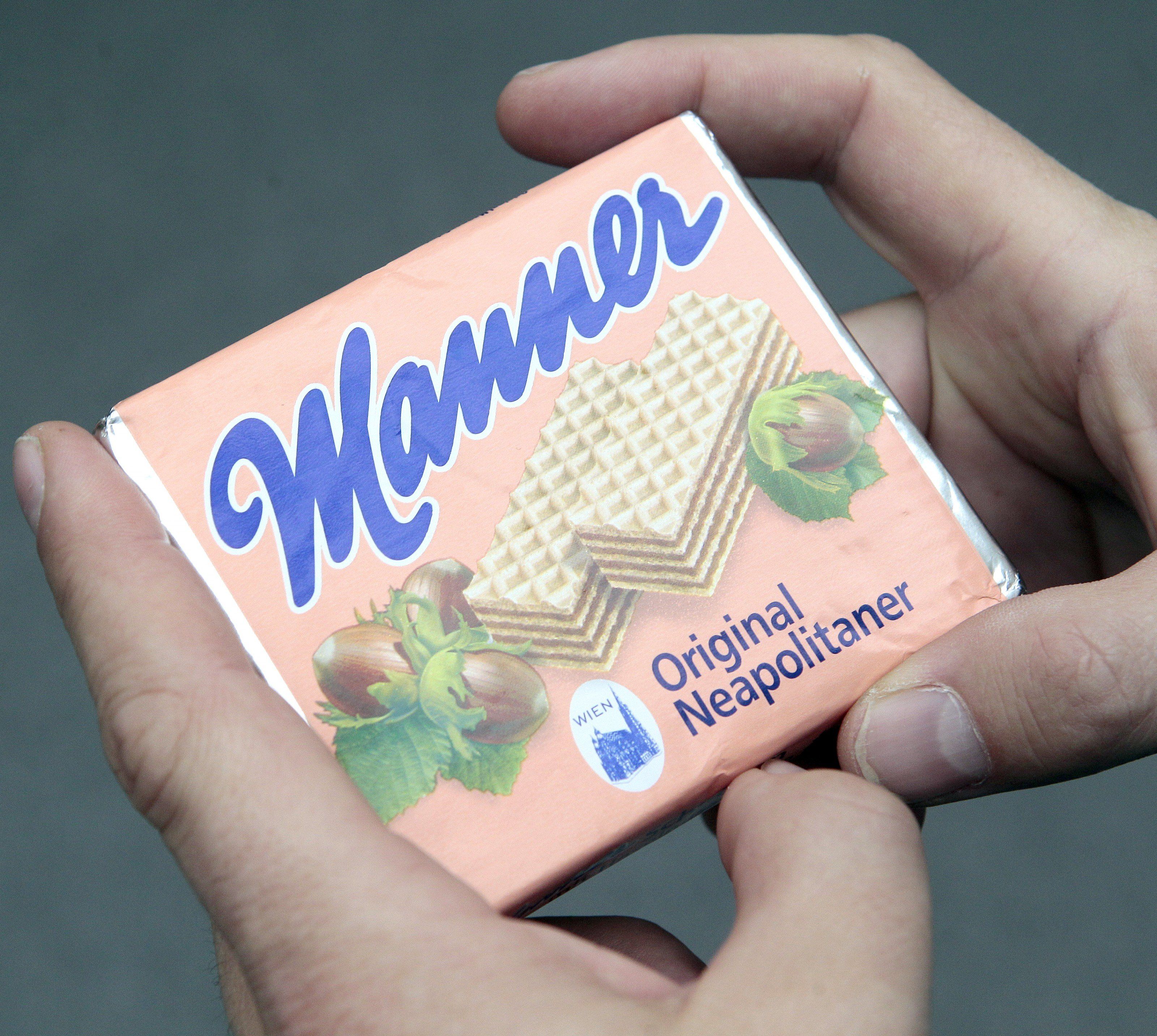 Die Manner-Schnitte heizt den Nachbarn ein Die Manner-Schnitte heizt den Nachbarn ein