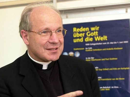 Christoph Schönborn kritisiert Andreas Khol. Christoph Schönborn kritisiert Andreas Khol.