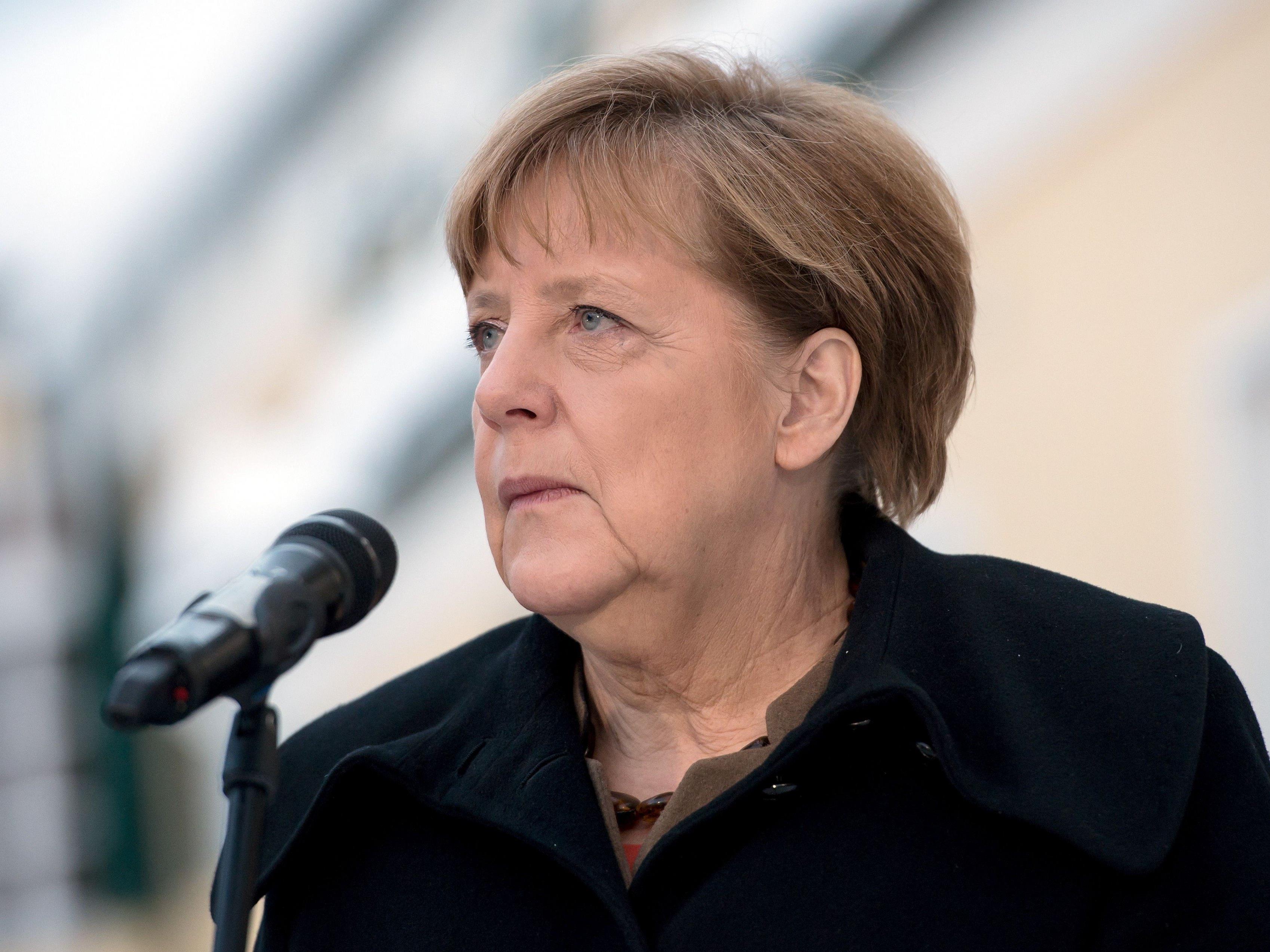 Laut Psychoanalytiker Hans-Joachim Maaz ist Merkel eine Gefahr für Deutschland.