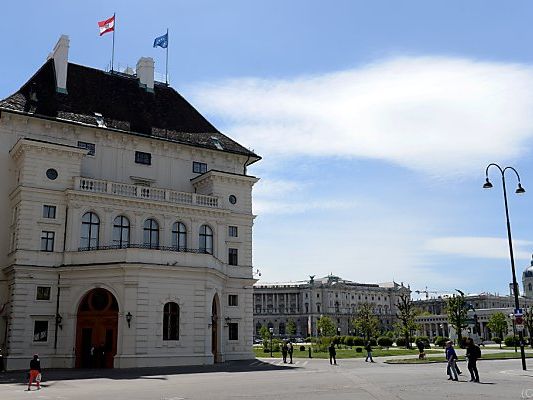 Der Wahlkampf um die Hofburg wird spannend Der Wahlkampf um die Hofburg wird spannend