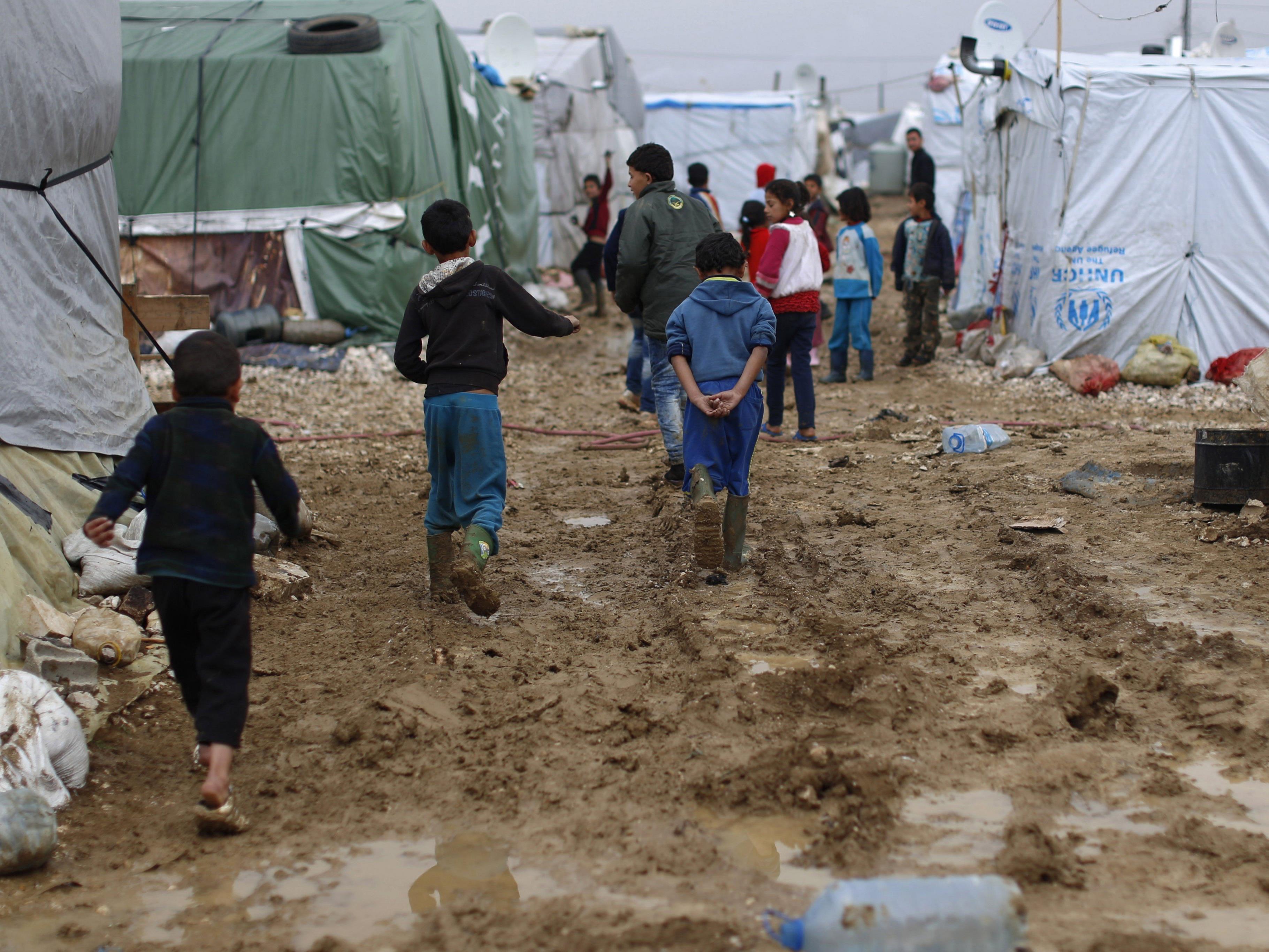Die Bedingungen in den Flüchtlingslagern im Nahen Osten seien prekär.