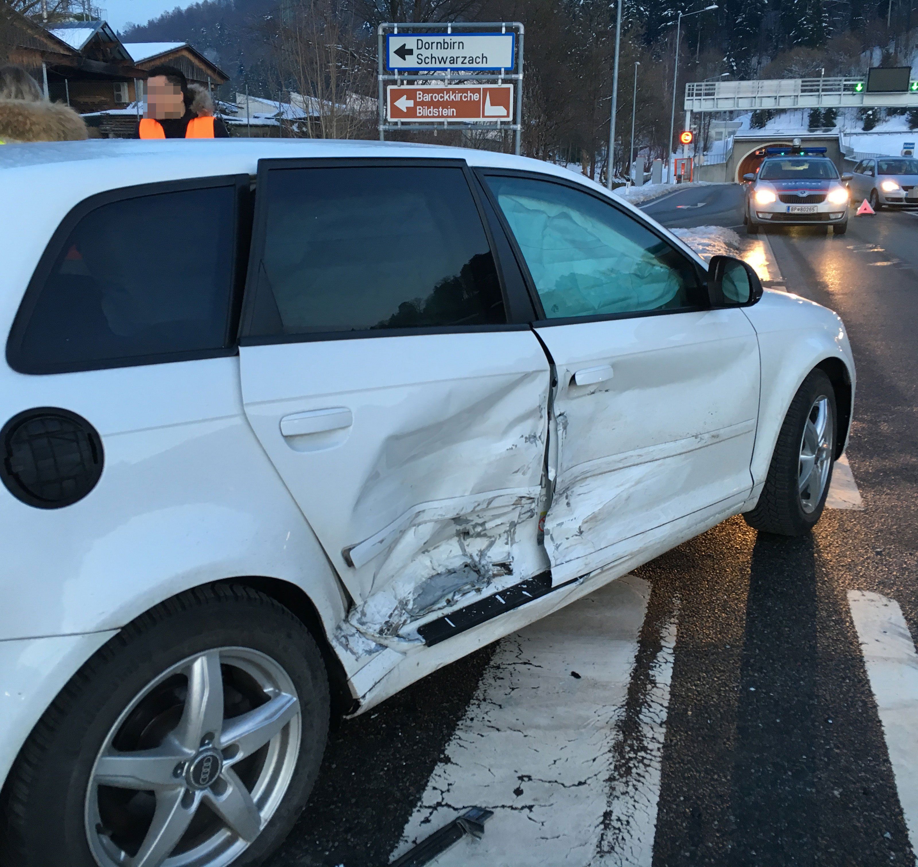 Unfall vor dem Achraintunnel - keine Verletzten Unfall vor dem Achraintunnel - keine Verletzten