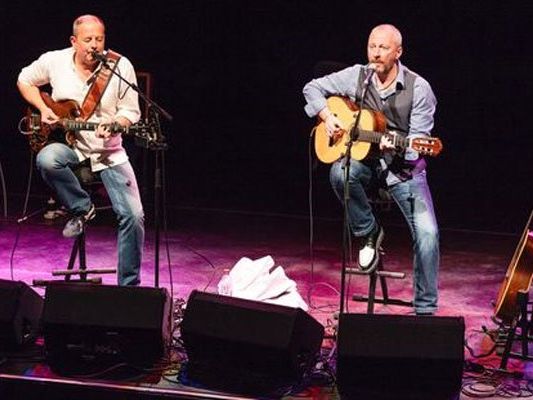 Colin Vearncombe (Bild links) starb an den Folgen eines Unfalls. Colin Vearncombe (Bild links) starb an den Folgen eines Unfalls.