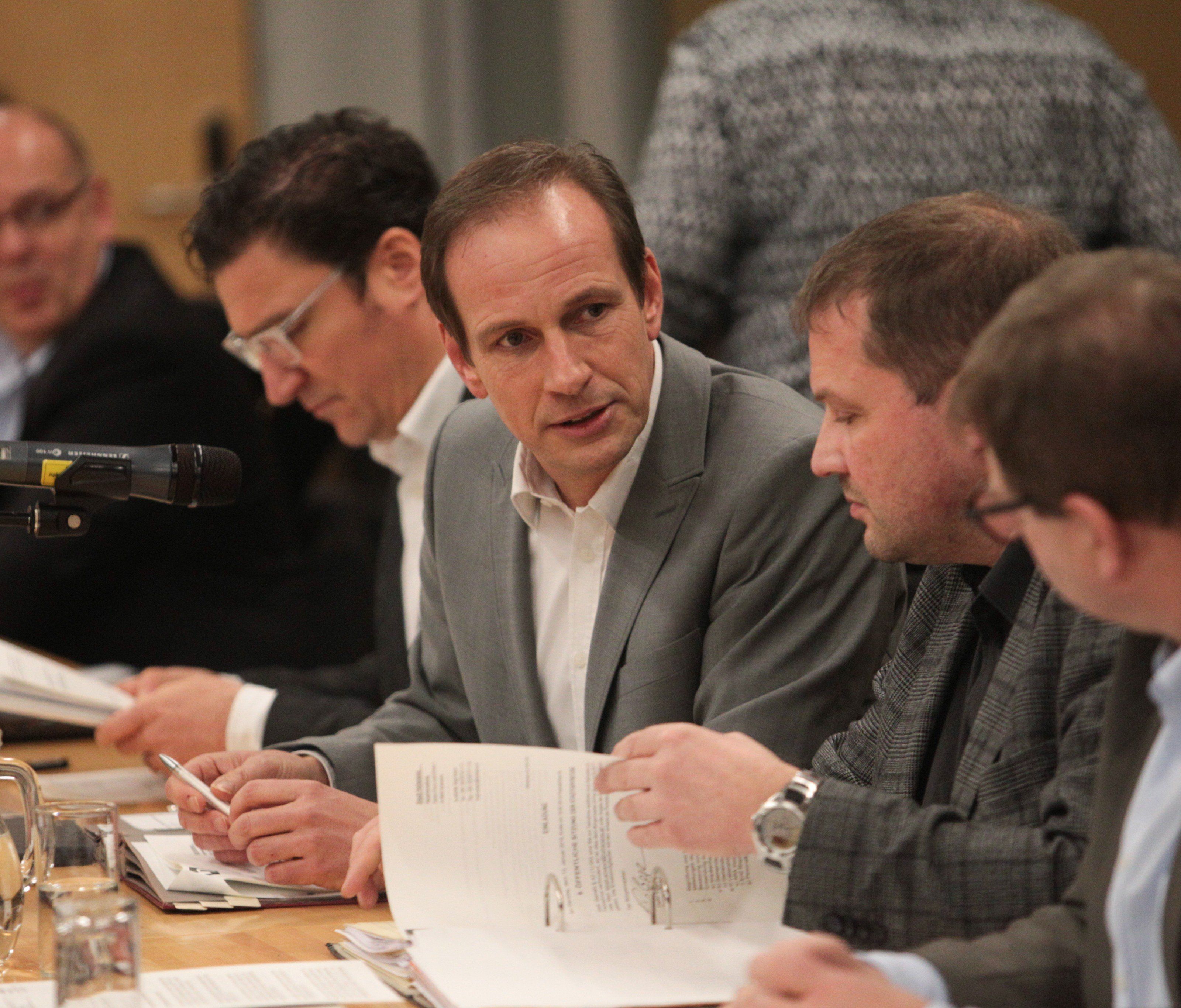 Dieter Egger bringt seine Umbaupläne im Stadtrat durch - mit den Stimmen der ÖVP. Dieter Egger bringt seine Umbaupläne im Stadtrat durch - mit den Stimmen der ÖVP.