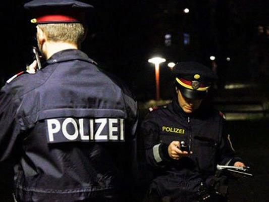 Nächtlicher Polizeieinsatz wegen Randalierern in Liesing