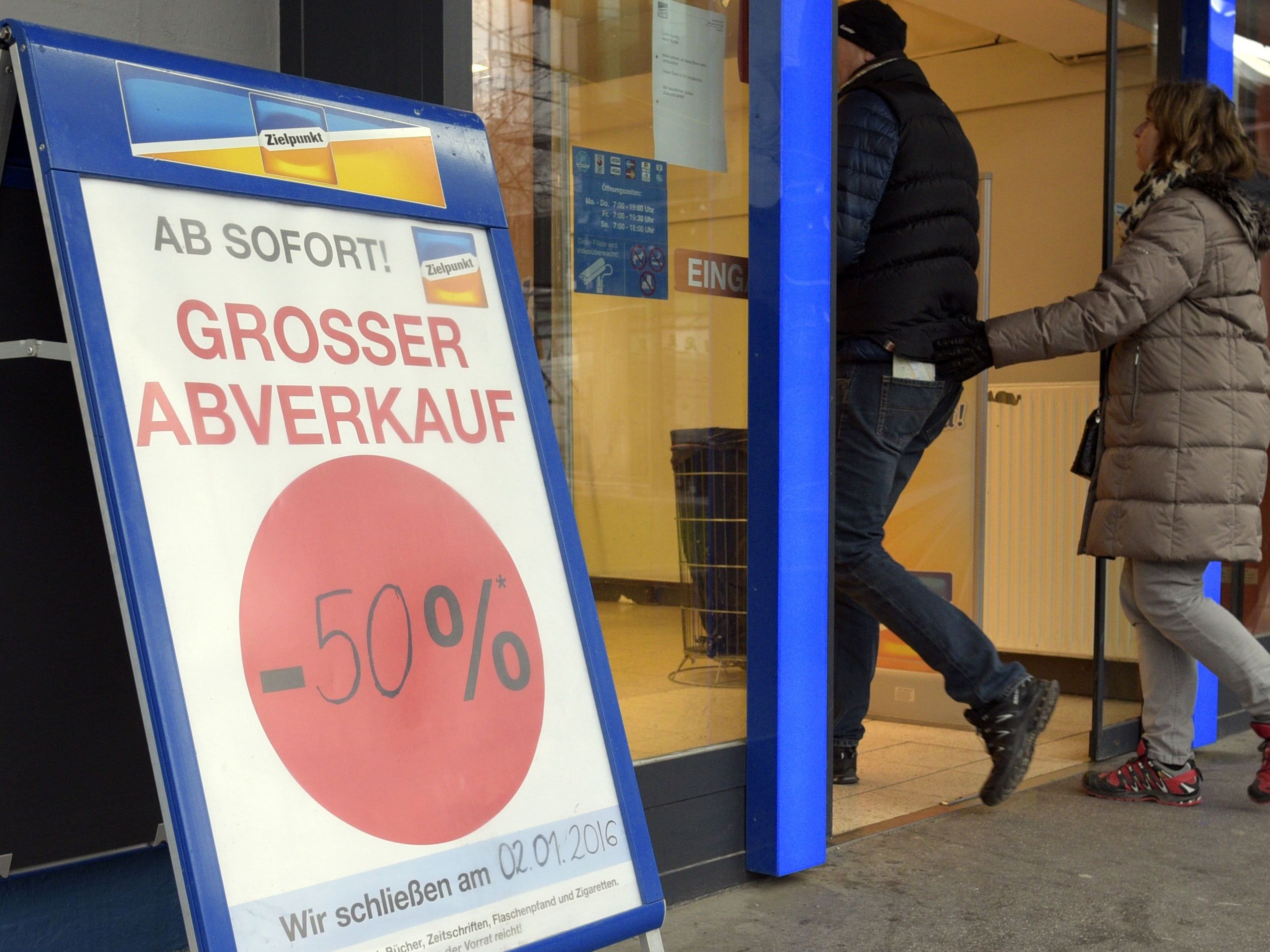 Die Zielpunkt-Filialen werden nach und nach geschlossen. Die Zielpunkt-Filialen werden nach und nach geschlossen.
