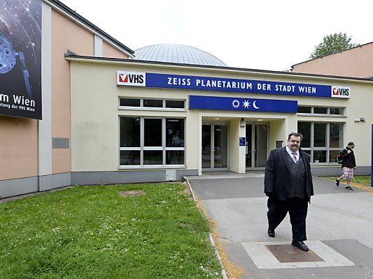 Planetarium-Chef Gruber will ohne Oberhummer nicht weitermachen