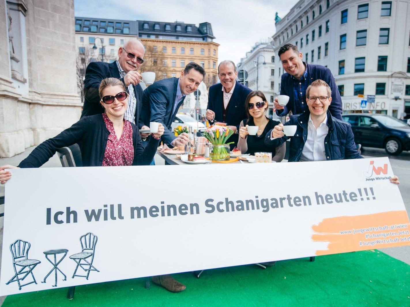 Die Junge Wirtschaft Wien will eine Adaptierung der Schanigarten-Regelung.