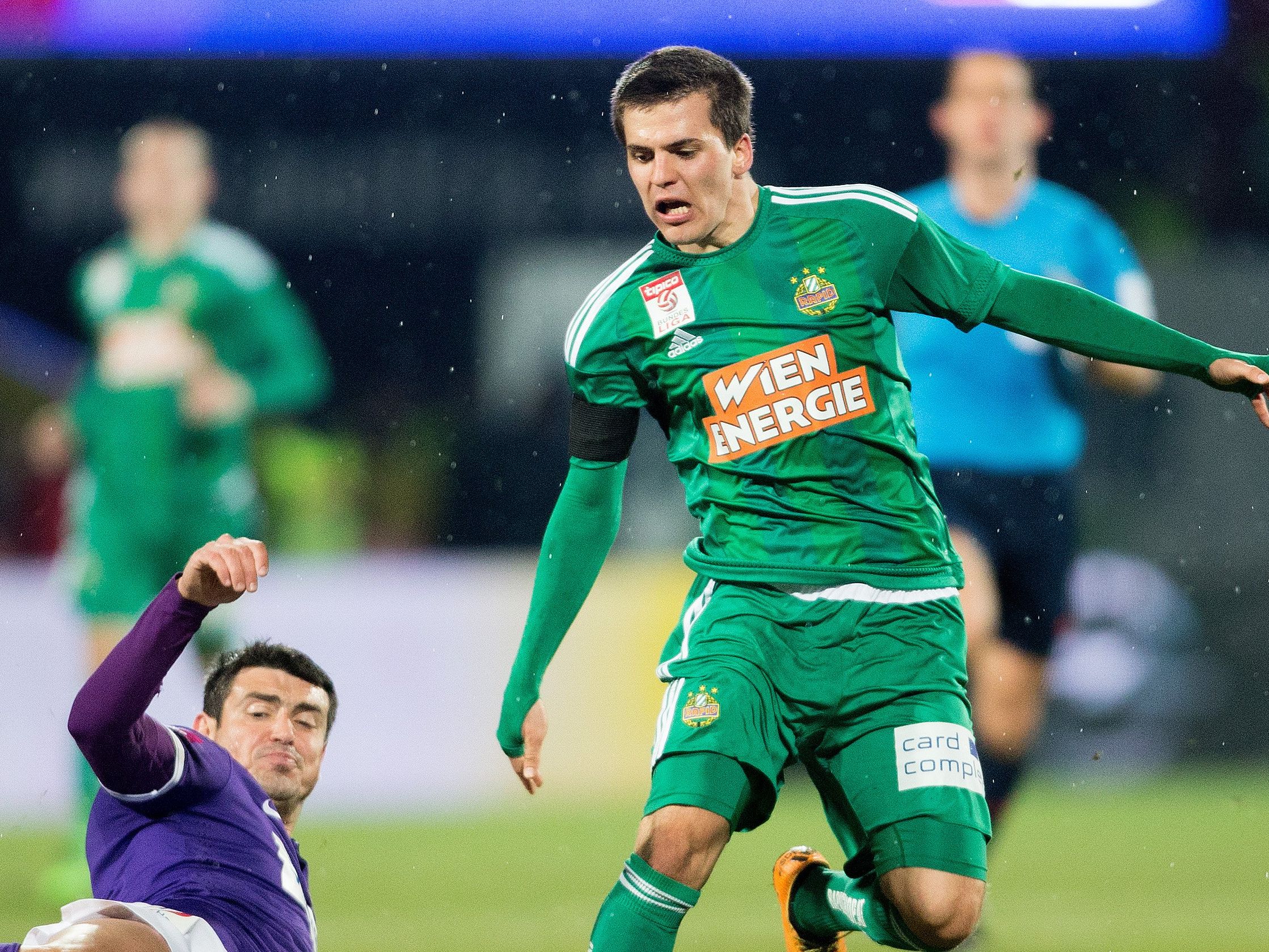 Thomas Murg war die öffentliche Aufmerksamkeit bei seinem ersten Derby für Rapid gewiss. Thomas Murg war die öffentliche Aufmerksamkeit bei seinem ersten Derby für Rapid gewiss.